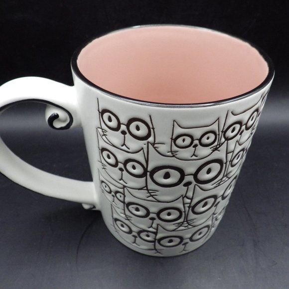 Smarty Cat Mug/ Spectrum Designs/ White & Black Cats/ Pink Inside - Picture 1 of 6
